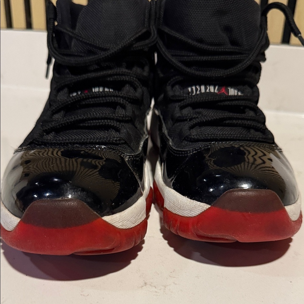 Jordan 11’s high top (Bred) - Picture 14 of 14